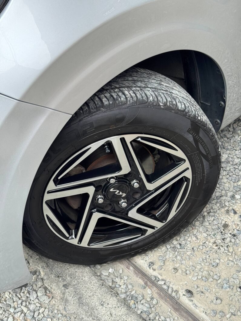 
								KIA PICANTO ZENITH  MT 1.250 full									