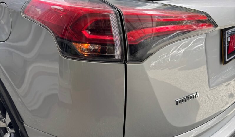 
								TOYOTA RAV4 STREET 2.0L AT 4×2 full									