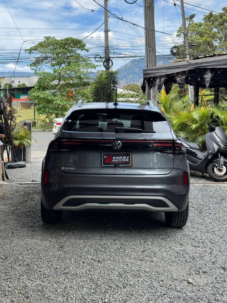 
								VOLKSWAGEN NIVUS HIGHLINE AT 4X2 full									