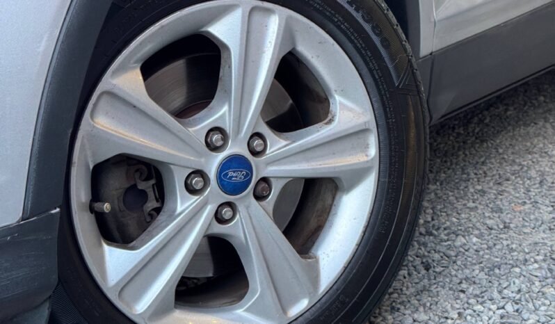 
								FORD ESCAPE SE 2.0L AT 4×2 full									