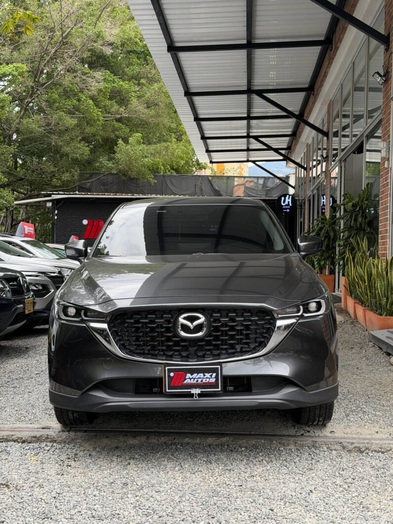
								MAZDA CX-5 TOURING 2.0L 4×2 full									