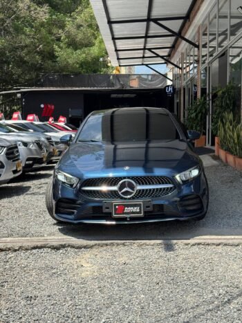 MERCEDES-BENZ A 180 AT