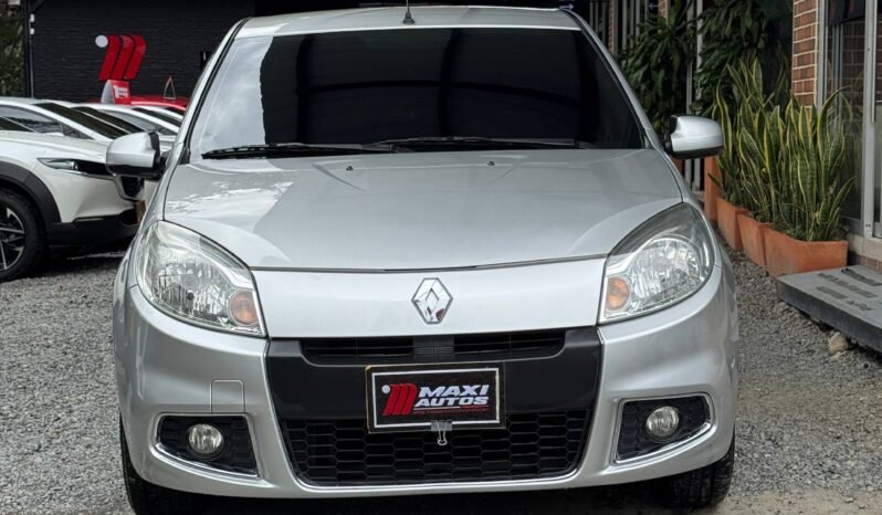 
								RENAULT SANDERO AUTOMATIQ full									