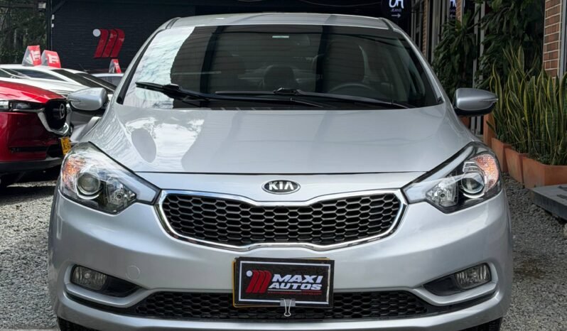 
								KIA CERATO PRO EX 1.6 AT full									