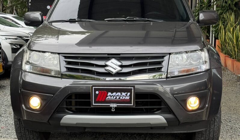 
								SUZUKI GRAND VITARA AT 2.4 4X4 full									