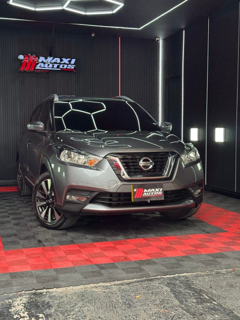 
								NISSAN KICKS ADVANCE MT 1.6L 4X2 full									