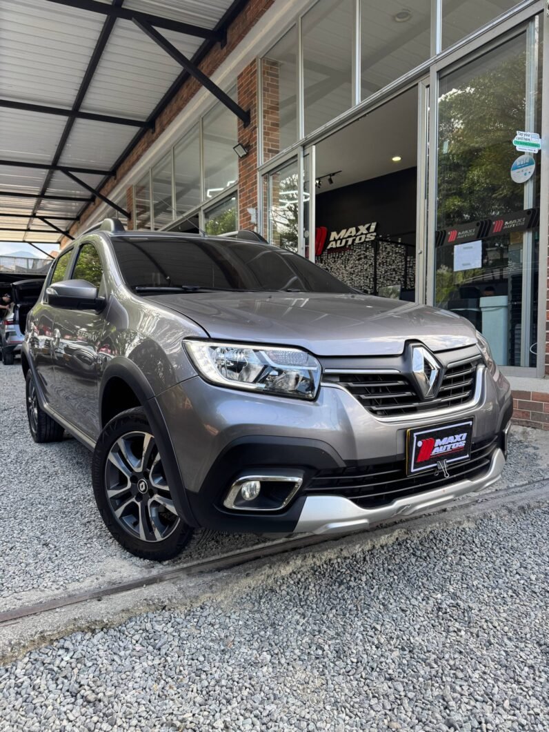 
								RENAULT STEPWAY INTENS AUT CVT 1.6 full									