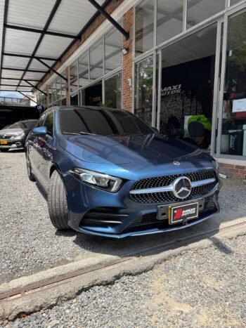 MERCEDES-BENZ A 180 AT
