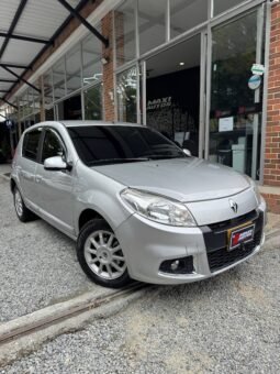
										RENAULT SANDERO AUTOMATIQ full									
