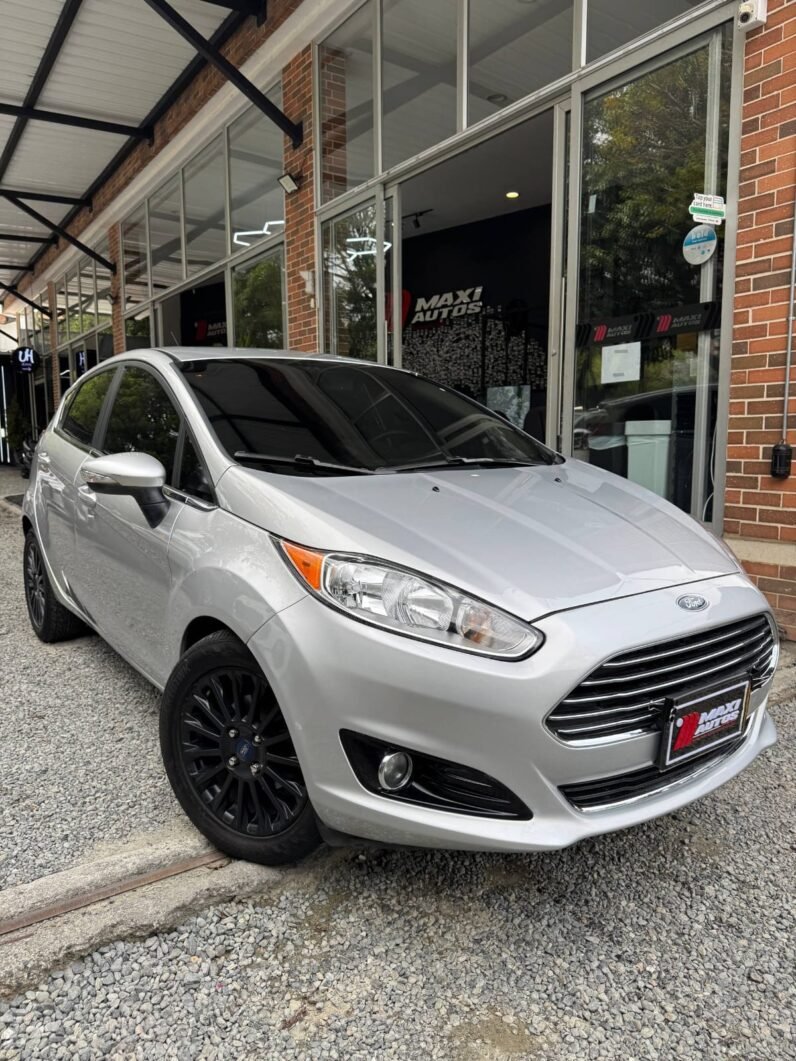 
								FORD FIESTA TITANIUM AT 1.6 full									