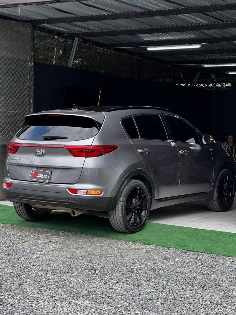 
								KIA SPORTAGE LX MT 2.0 4X2 full									