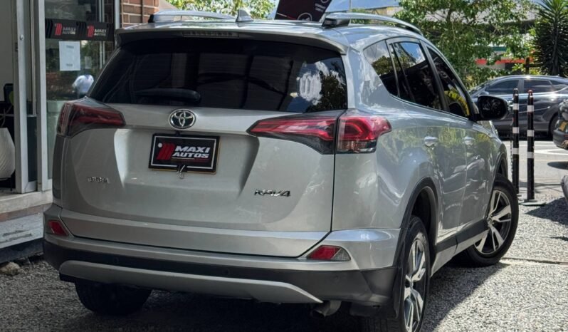 
								TOYOTA RAV4 STREET 2.0L AT 4×2 full									