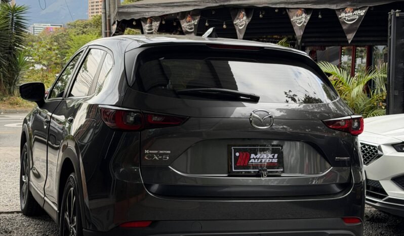
								MAZDA CX-5 TOURING 2.0L 4×2 full									