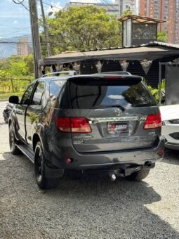 TOYOTA FORTUNER SR.5 4.0 GAS/GASOLINA