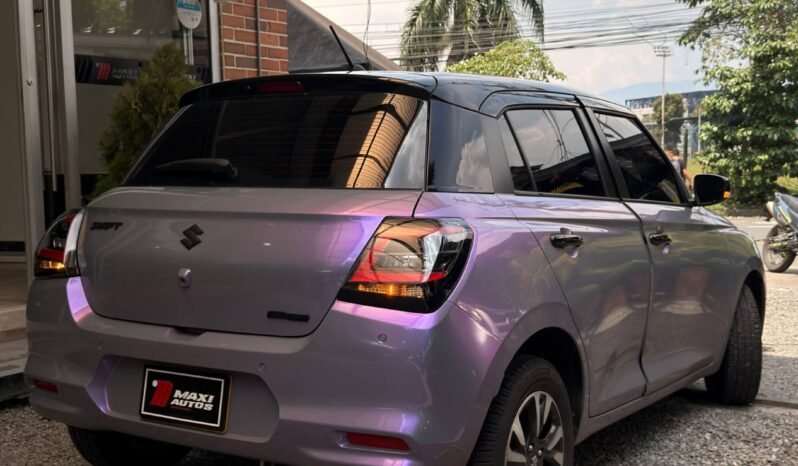 
								SUZUKI SWIFT 1.2 HYBRIDO AT HB full									