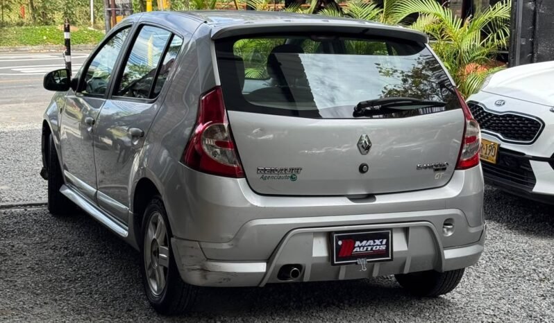 
								RENAULT SANDERO GT LINE 16V 1.6 MT full									