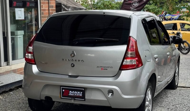 
								RENAULT SANDERO AUTOMATIQ full									