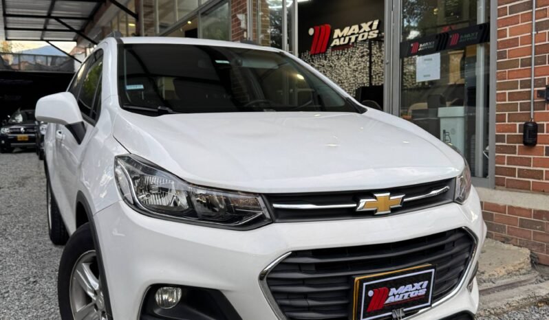 
								CHEVROLET TRACKER LT AT 1.8 full									