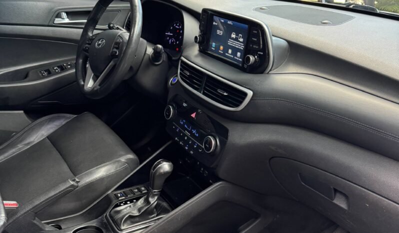 
								HYUNDAI NEW TUCSON PREMIUM AT 2.0 4×2 full									