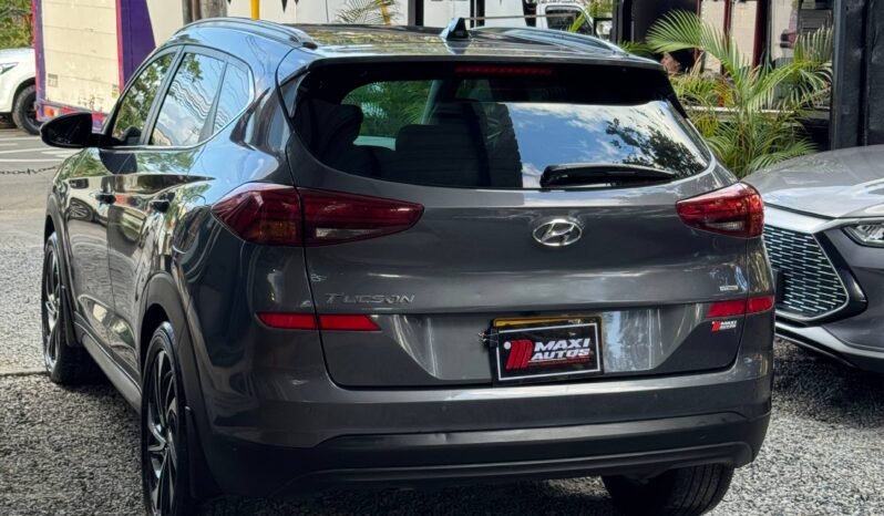 
								HYUNDAI NEW TUCSON PREMIUM AT 2.0 4×2 full									