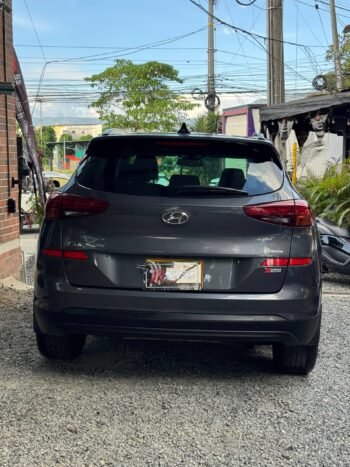 HYUNDAI NEW TUCSON PREMIUM AT 2.0 4×2