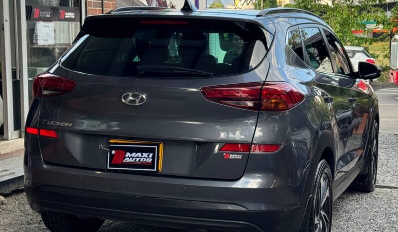
								HYUNDAI NEW TUCSON PREMIUM AT 2.0 4×2 full									