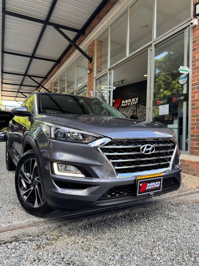 
								HYUNDAI NEW TUCSON PREMIUM AT 2.0 4×2 full									