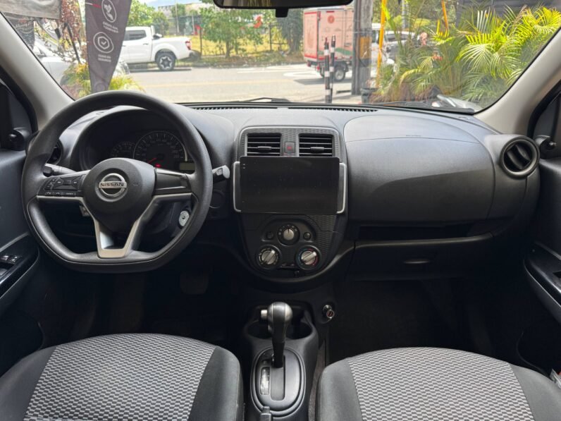 
								NISSAN MARCH ADVANCE 1.6L AT full									