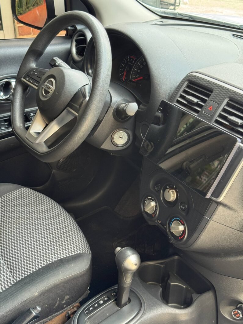 
								NISSAN MARCH ADVANCE 1.6L AT full									