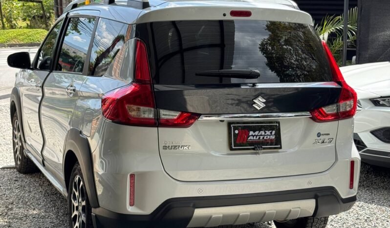 
								SUZUKI XL7 GLX 1.5l AT 7 PUESTOS full									