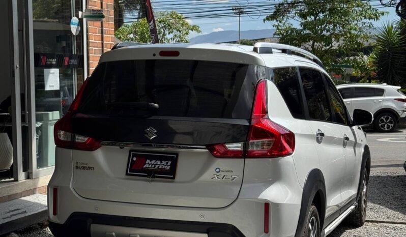 
								SUZUKI XL7 GLX 1.5l AT 7 PUESTOS full									