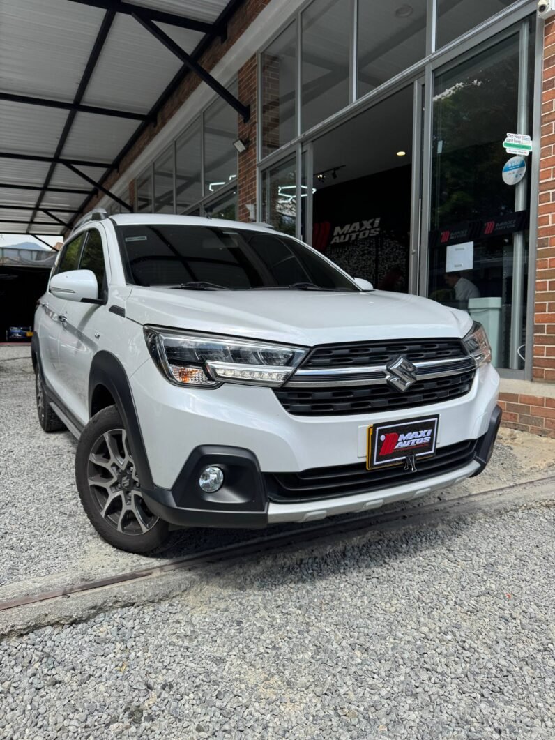 
								SUZUKI XL7 GLX 1.5l AT 7 PUESTOS full									