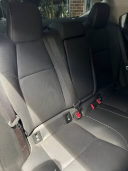 
										TOYOTA COROLLA XEI AT 1.8 HIBRIDO full									