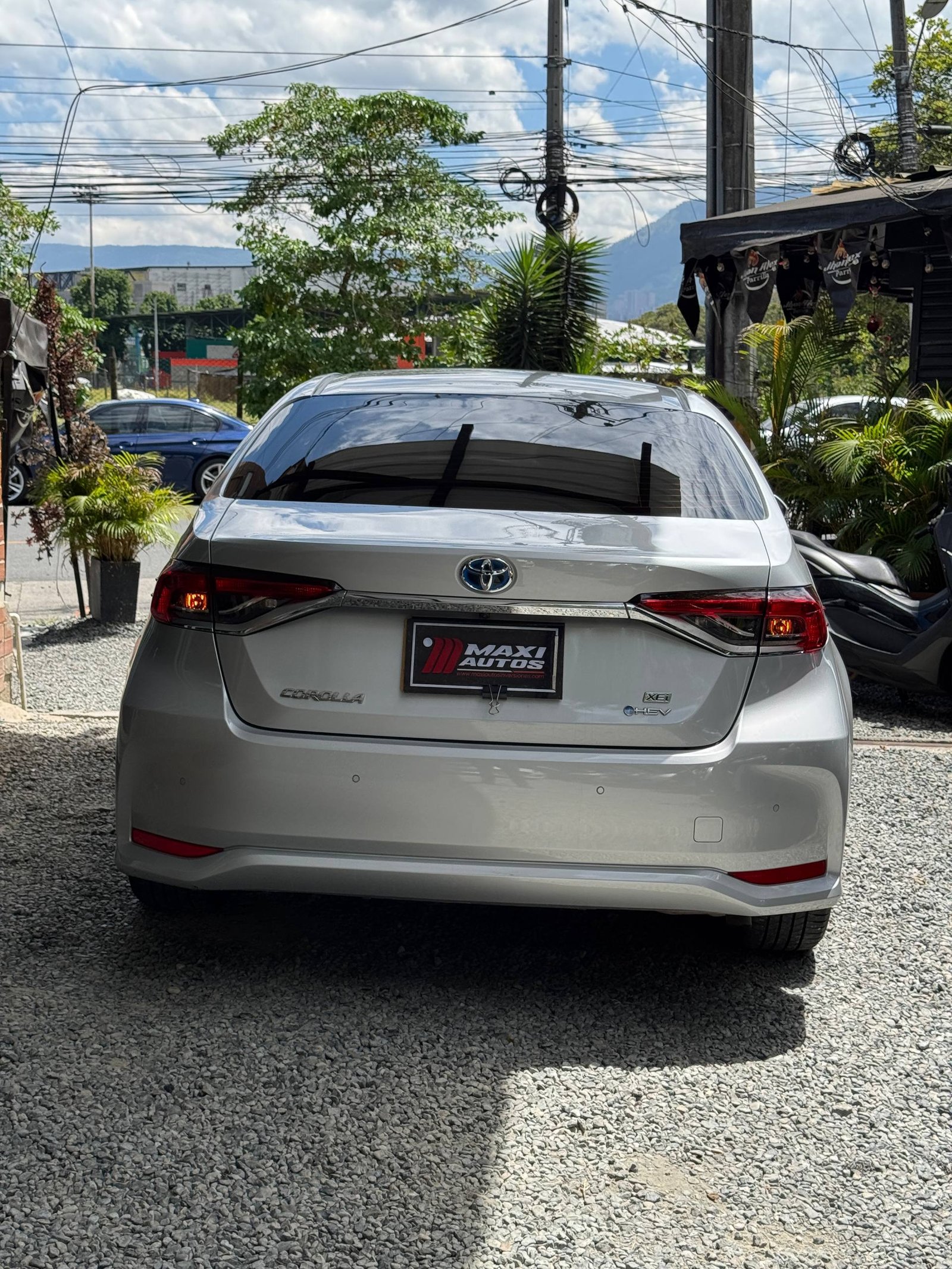 TOYOTA COROLLA XEI AT 1.8 HIBRIDO