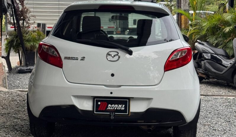 
								MAZDA 2 HM 1.5 MT full									
