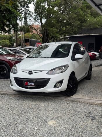 MAZDA 2 HM 1.5 MT