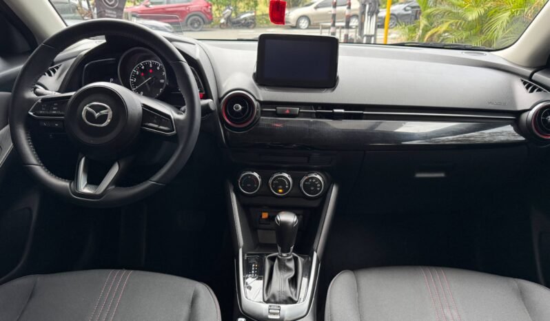 
								MAZDA 2 TOURING AT 1.5 HB full									