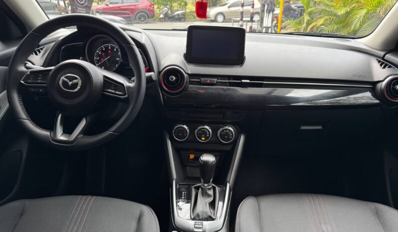 
								MAZDA 2 TOURING AT 1.5 HB full									