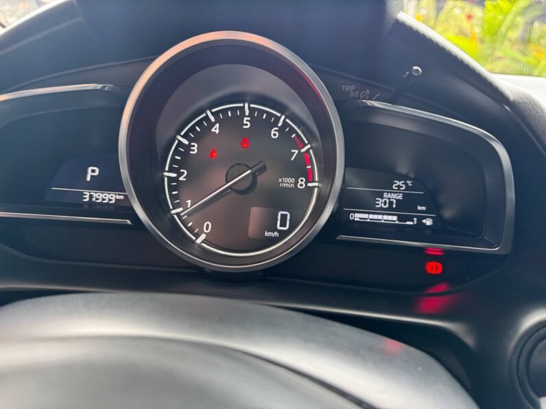 
								MAZDA 2 TOURING AT 1.5 HB full									