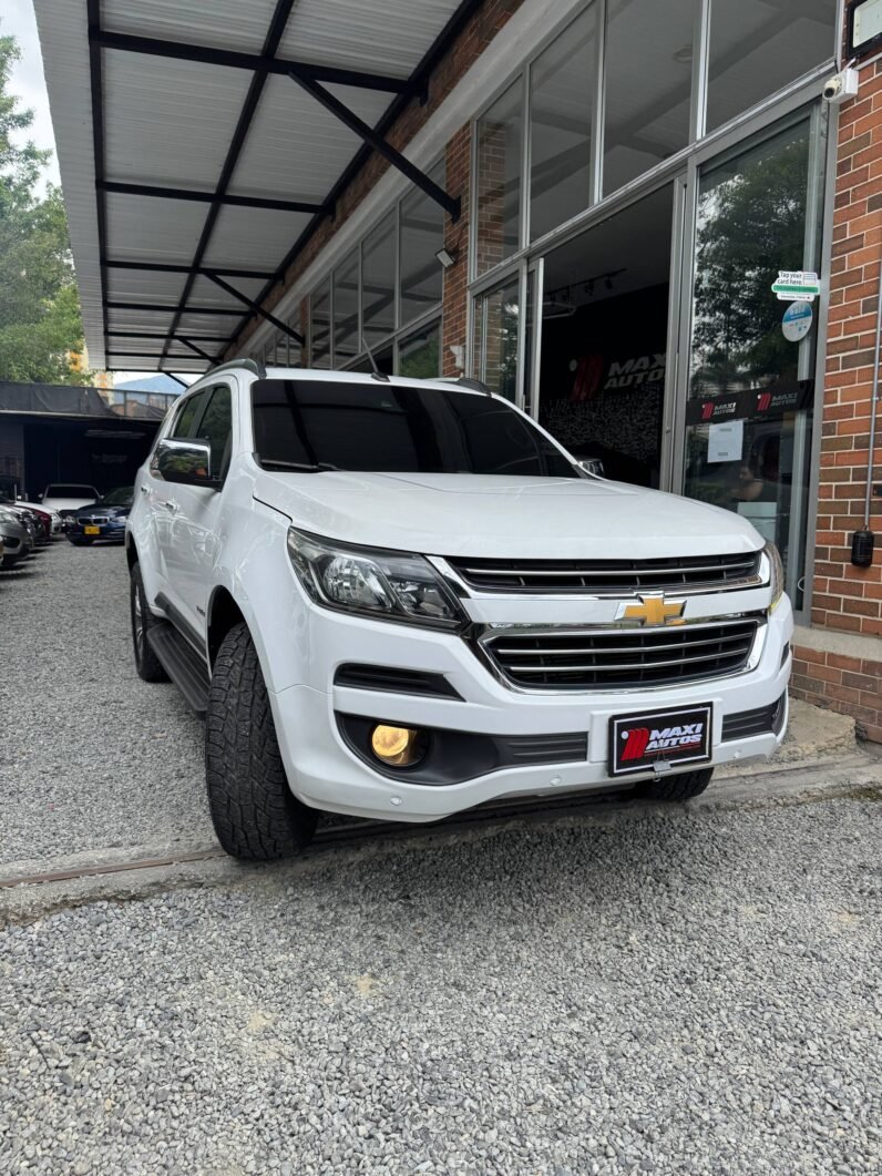 
								CHEVROLET TRAIL BLAZER PREMIER AT 3.6 full									