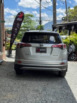 TOYOTA RAV4 STREET 2.0L AT 4×2