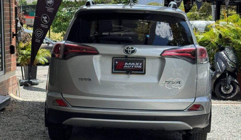 
								TOYOTA RAV4 STREET 2.0L AT 4×2 full									