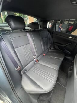 VOLKSWAGEN NIVUS HIGHLINE AT 4X2