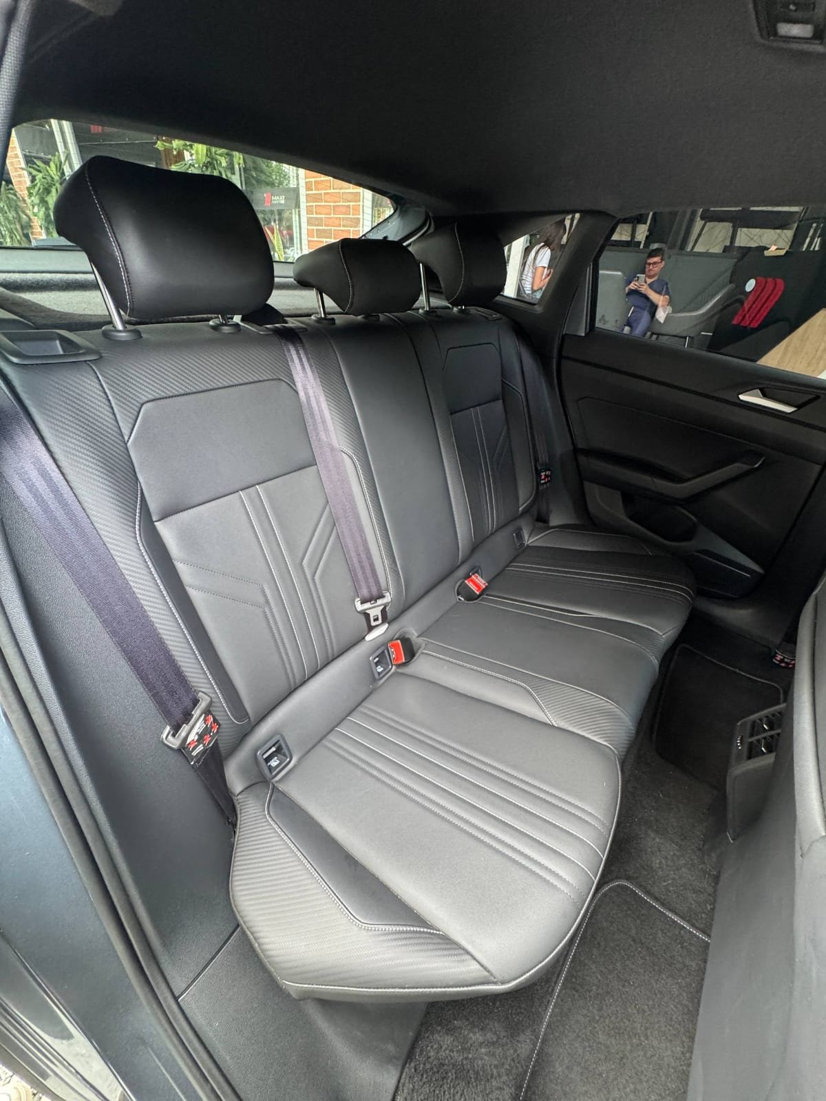 VOLKSWAGEN NIVUS HIGHLINE AT 4X2