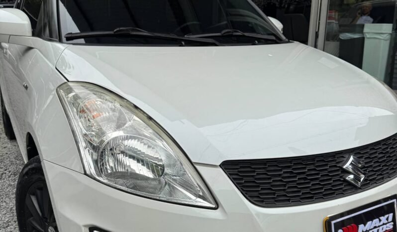 
								SUZUKI SWIFT 1.2 MT HB full									