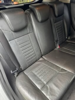 FORD FIESTA TITANIUM AT 1.6