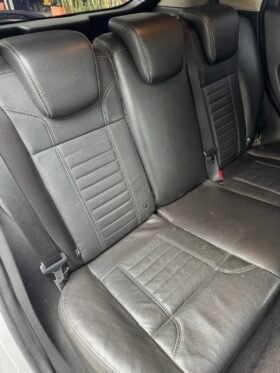 FORD FIESTA TITANIUM AT 1.6