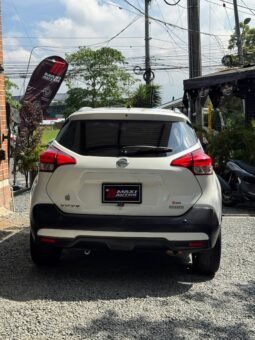 NISSAN KICKS ADVANCE 1.6L AT