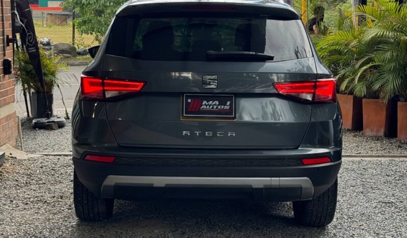 
								SEAT ATECA STYLE 2.0 AT full									