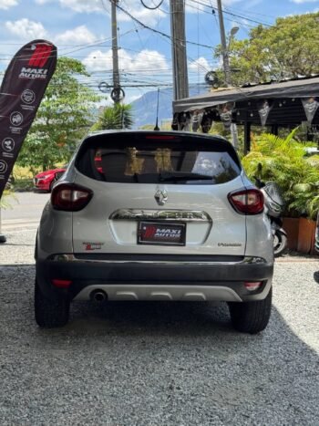 RENAULT CAPTUR INTENS AT 2.0 4X2